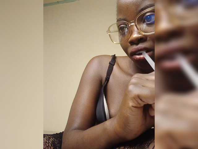 Chocolateboo598 live cam on BongaCams