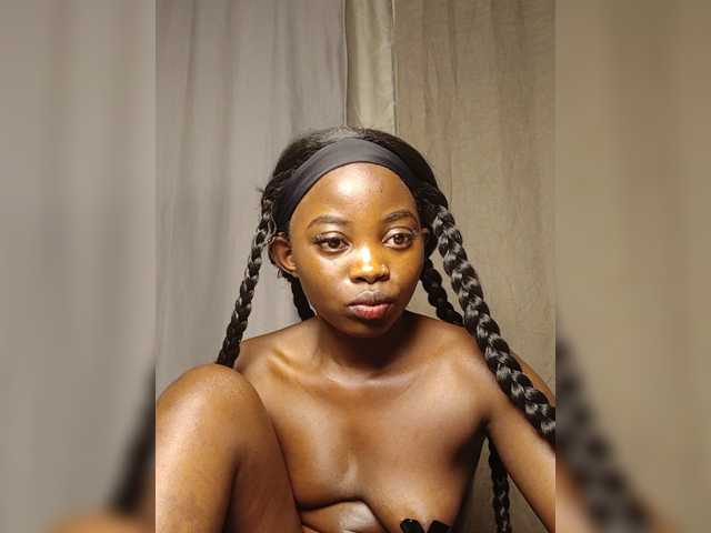 Chocolateboo598 live cam on BongaCams