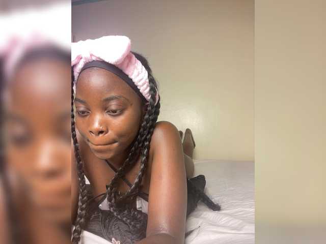 Chocolateboo598 live cam on BongaCams