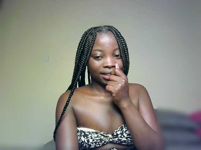 Chocolateboo598 live cam on BongaCams