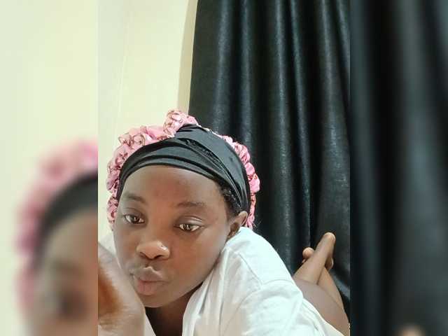 Chocolateboo598 live cam on BongaCams