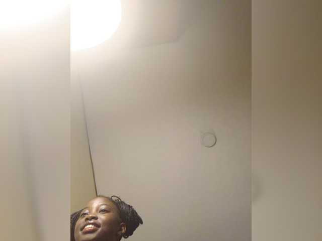 Chocolateboo598 live cam on BongaCams