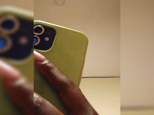 Chocolateboo598 live cam on BongaCams