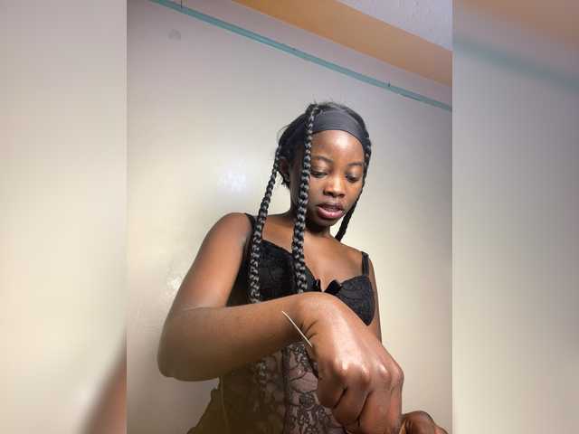 Chocolateboo598 live cam on BongaCams