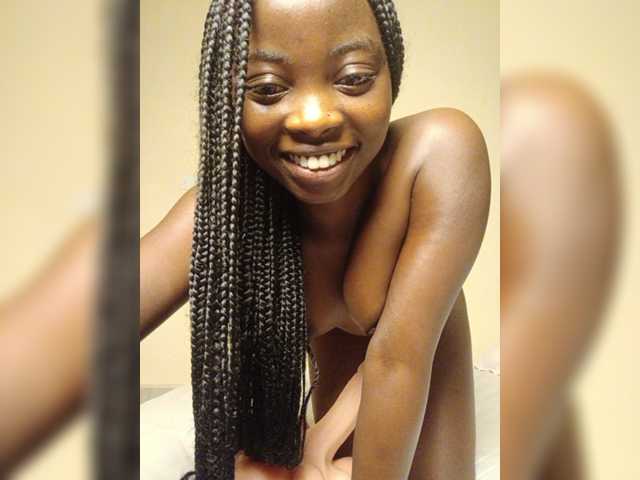 Chocolateboo598 live cam on BongaCams
