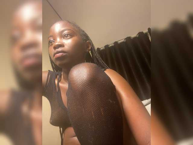 Chocolateboo598 live cam on BongaCams