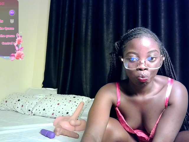 Chocolateboo598 live cam on BongaCams