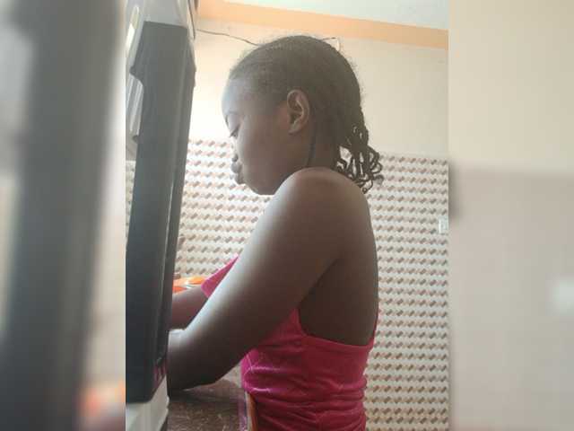 Chocolateboo598 live cam on BongaCams