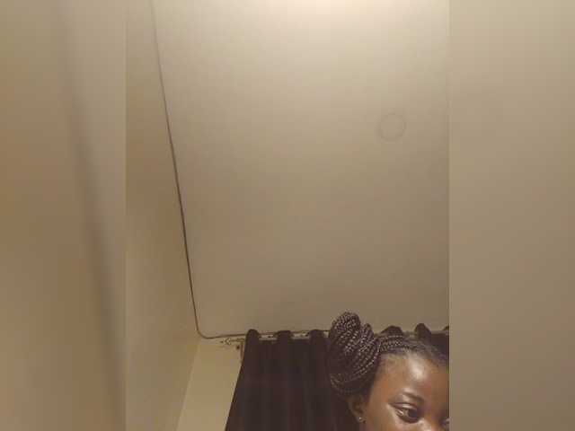 Chocolateboo598 live cam on BongaCams