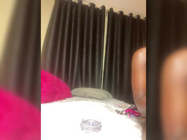 Chocolateboo598 live cam on BongaCams