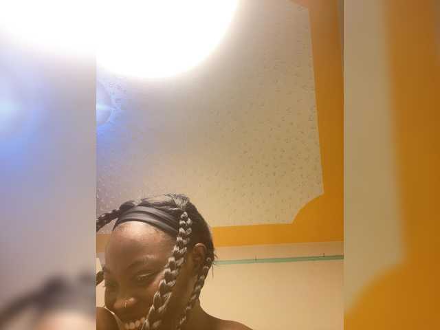 Chocolateboo598 live cam on BongaCams