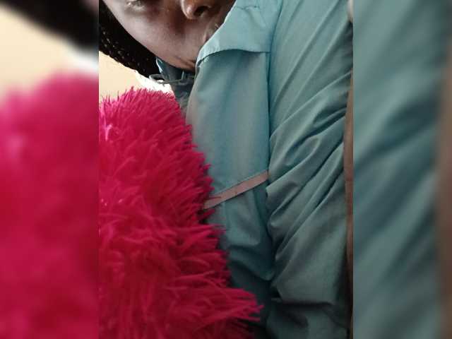 Chocolateboo598 live cam on BongaCams