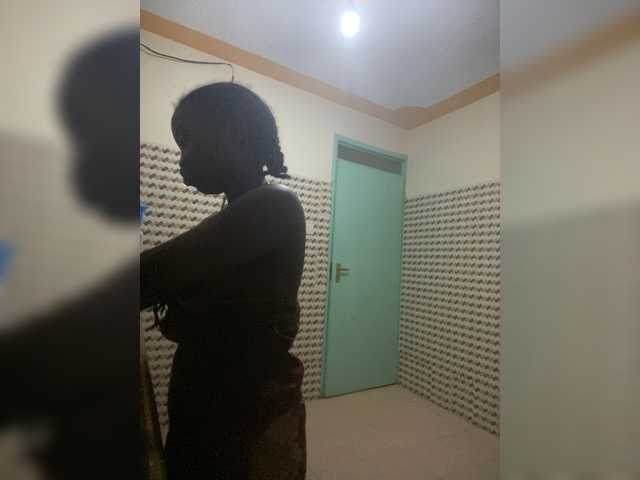 Chocolateboo598 live cam on BongaCams