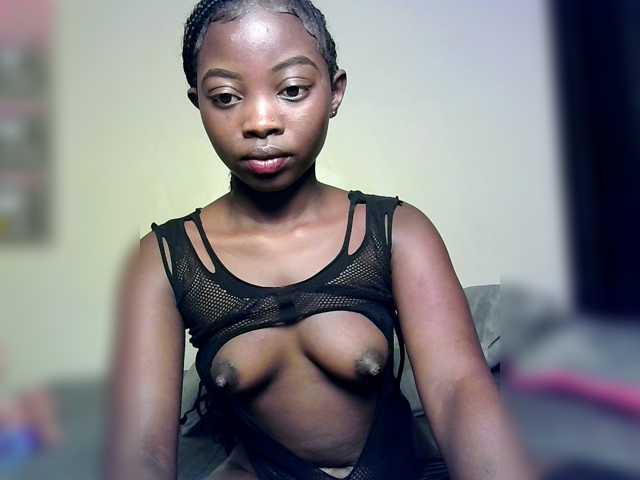 Chocolateboo598 live cam on BongaCams