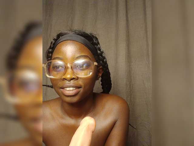 Chocolateboo598 live cam on BongaCams