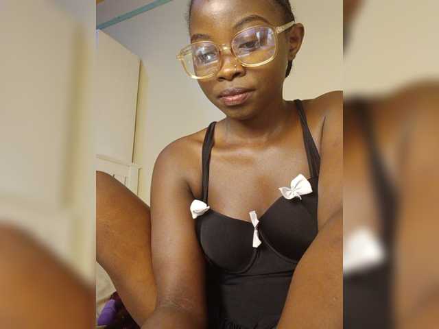 Chocolateboo598 live cam on BongaCams