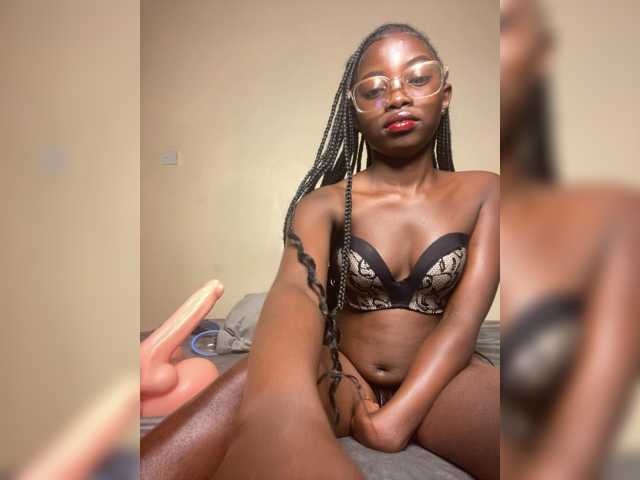 Chocolateboo598 live cam on BongaCams