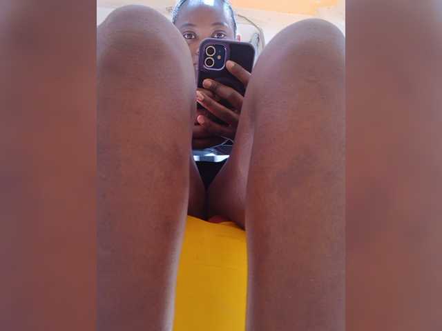 Chocolateboo598 live cam on BongaCams
