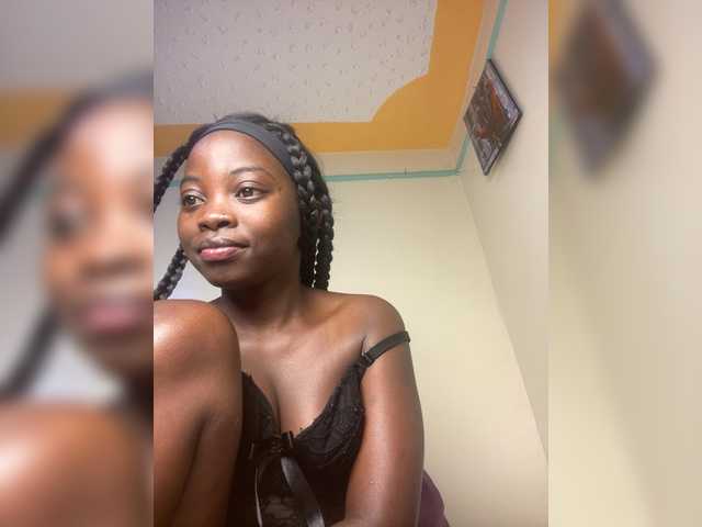 Chocolateboo598 live cam on BongaCams