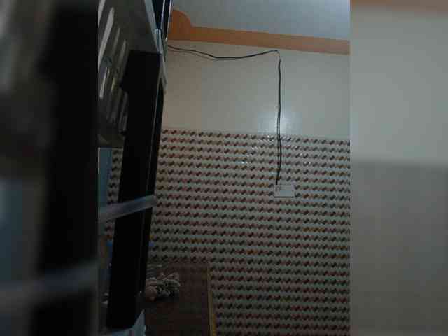 Hotpetite555 webcam