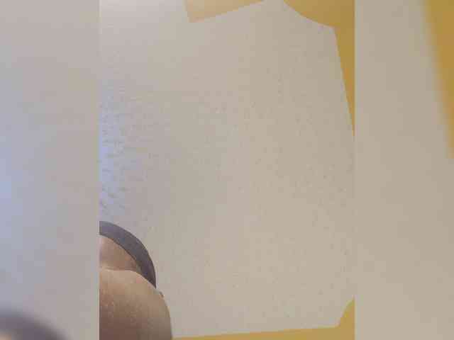 Hotpetite555 webcam