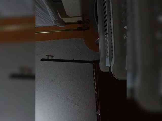 Hotpetite555 webcam