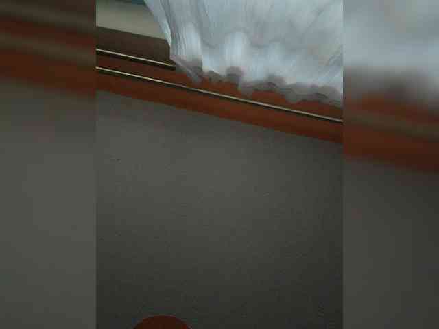 Hotpetite555 webcam