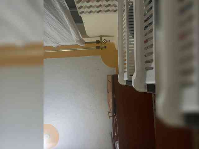 Hotpetite555 webcam