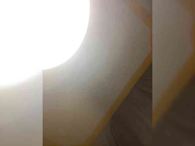 Hotpetite555 webcam