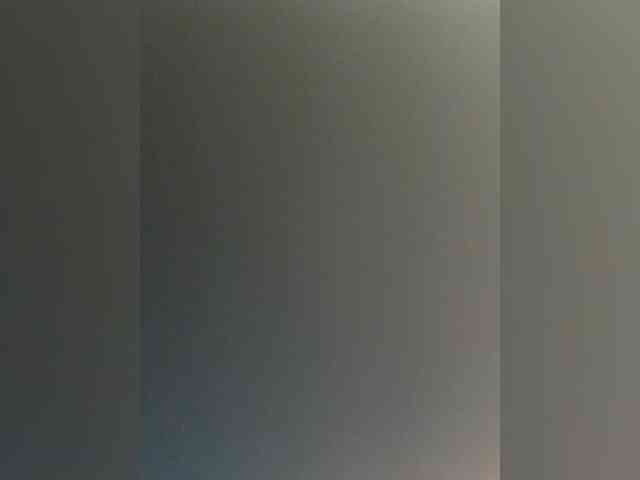 Hotpetite555 webcam