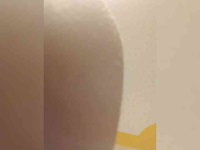 Hotpetite555 webcam