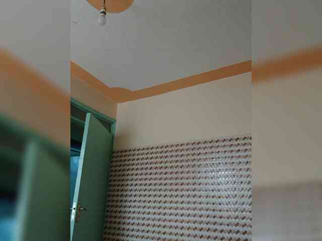 Hotpetite555 webcam