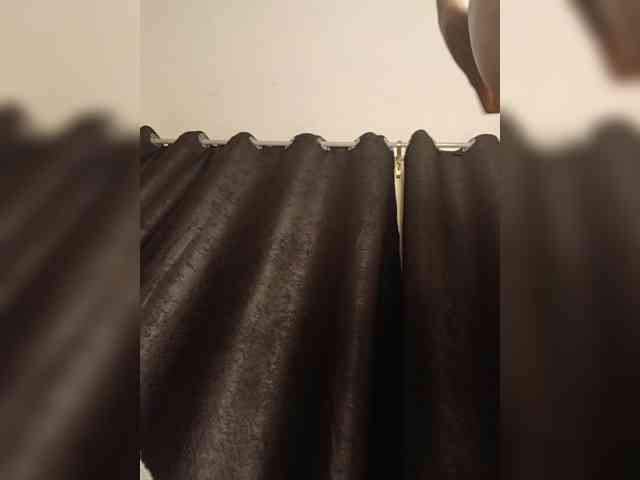 Hotpetitechic webcam
