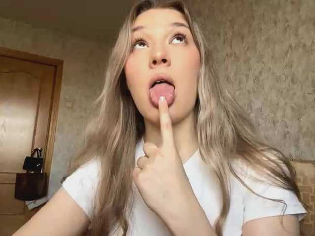 TessaOfferman live cam on BongaCams
