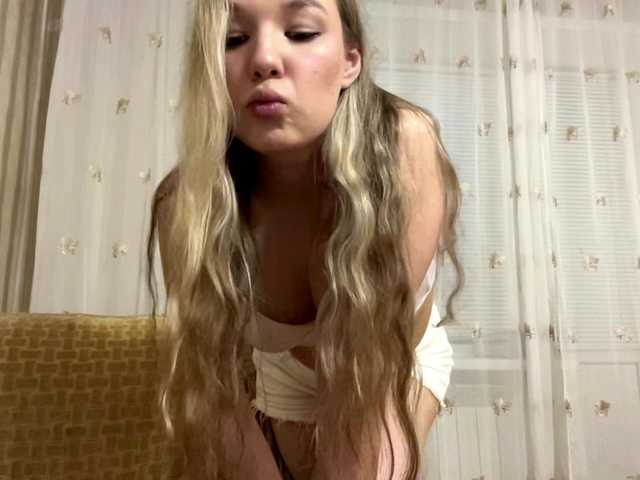 TessaOfferman live cam on BongaCams