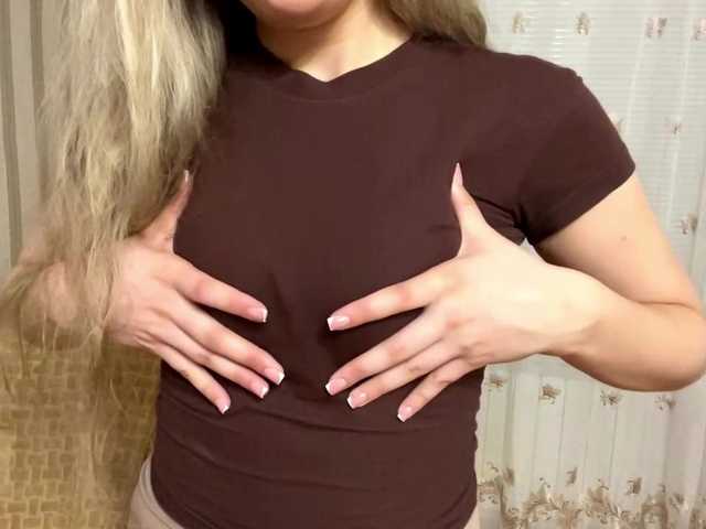 TessaOfferman live cam on BongaCams