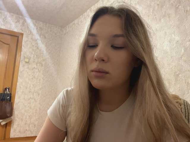Live трансляция TessaOfferman - Runet.cam