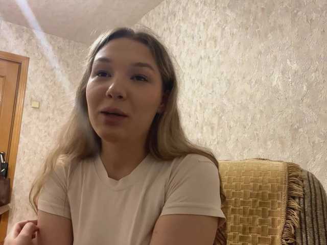 Live трансляция TessaOfferman - Runet.cam