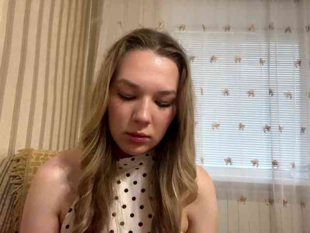 TessaOfferman webcam