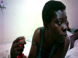 Petitelove's Live Webcam