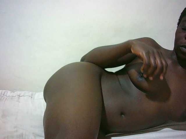 Petitelove live cam on UnifiedCams