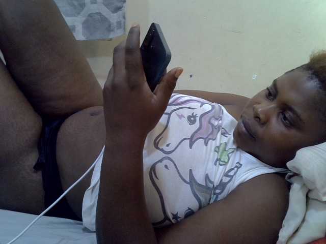 queentasha live cam on BongaCams