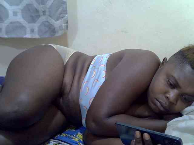queentasha webcam
