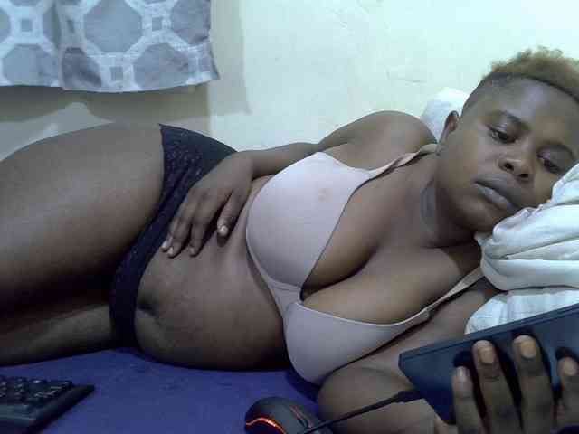 queentasha webcam