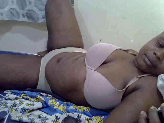 queentasha webcam