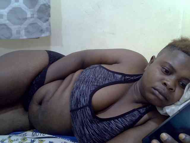 queentasha webcam