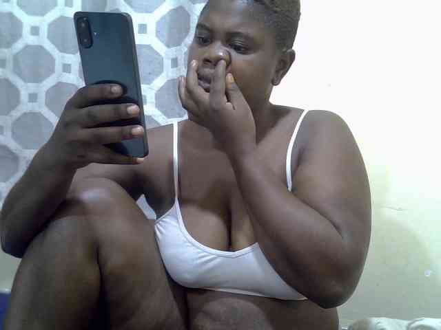 queentasha webcam