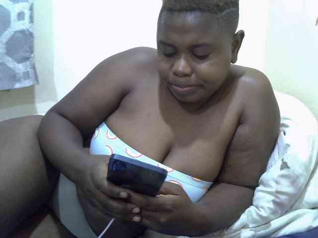 queentasha webcam