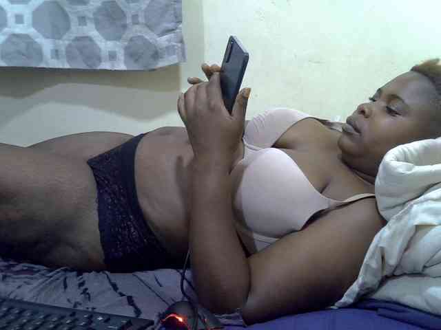 queentasha webcam