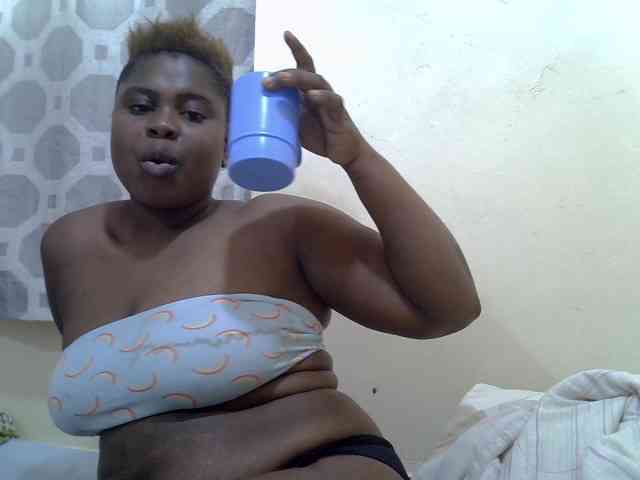 queentasha webcam